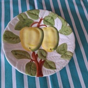 Talerz ozdobny w stylu Majoliki