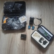 GoPro HERO9 Black + 3 aku+karta 32 GB + ładowarka Telesin + akcesoria