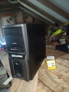 Obudowa pc z wyświetlaczem 