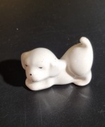 Porcelanowy piesek z PRL