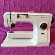 Maszyna do szycia ADLER 2000