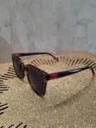 Piękne Ciemno-Fioletowe Okulary