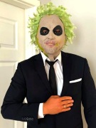 Maska  Halloween Beetlejuice Sok z żuka