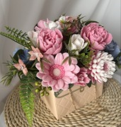 prezentowy bukiet mydlany. flower box