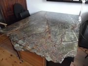 Blat kamienny biurka lub stołu