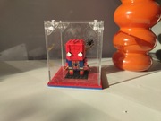 Gablotka LEGO BrickHeadz - Iron Spider (Pajęczyna + Pająk GRATIS!)