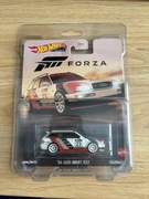 Hot wheels Premium Audi avant rs2 + Protektor