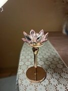 Świecznik z motywem kawiatowym