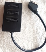 ZŁĄCZE EURO (Scart) WTYK - 3X GNIAZDO EURO,brak śladów używ.