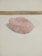 Kwarc różowy surowa bryłka kamień minerał