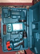 Makita wkrętarka latarka walizka