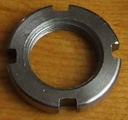 KM4 nakrętka łożyskowa M20x1 nowa