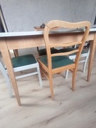 Stół z epoki PRL rozkładany i 4 krzesła