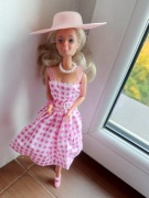 Sukienka i kapelusz dla lalki barbie zestaw  5 częściowy 