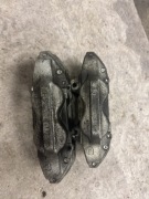 Toyota Tundra / Sequoia 1gen zaciski hamulcowe przod