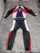Strój na motor firmy DAINESE 