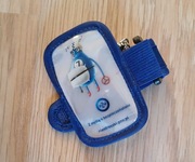 Odblask na nadgarstek z brelokiem do biegania na spacer