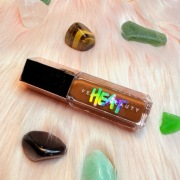 FENTY BEAUTY Gloss Bomb Heat ROAST 'EM błyszczyk powiększający LIMITKA