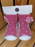 Skarpetki z gumową podeszwą - rozmiar 24