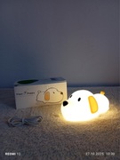 silikonowa lampka nocna LED w kształcie szczeniaka