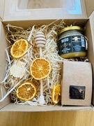 Prezent na Dzień Babci box miód herbata zestaw