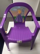 Krzesełko dziecięce z motywem księżniczki.