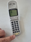 Telefon Motorola V50