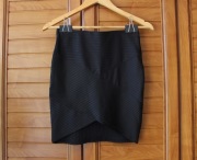 Spódnica czarna ołówkowa 