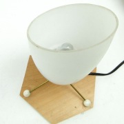 lampa nocna w stylu art deco