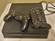 Playstation 4 PS4 1TB, 2 pady + 3 gry