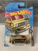 Hot wheels Custom 77 Dodge Van Super Chromes gold Factory sealed