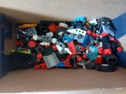 Ok. 1,6 kg klocki Lego opony Technic konstrukcyjne samoloty