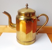 kolekcjonerski, stary metalowy czajnik