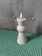 Elegancka Świeca LED – Parafinowa z Efektem Płomienia