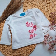 Koszulka 74 bluzeczka w kwiaty kwiatki bluzka biała długi rękaw haftowana 