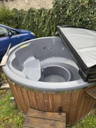 Balia z hydromasażem 