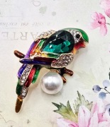 Papuga papużka broszka kryształki Fashion Jewelry glamour modna