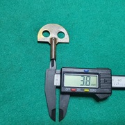 Stary klucz do mechanizmu zegara