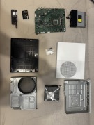 Xbox one s do naprawy lub na części