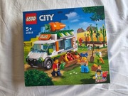 LEGO 60345 City - Furgonetka na targu