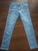 Jeansy