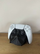 Stojak na pada PS5 – STAR WARS (Darth Vader) 