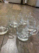 szklane kubeczki z wzorami