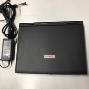 Laptop zabytek Compaq Notebook 100 Amd k6, Trident i7, win98