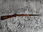 Karabin czarnoprochowy Hawken kal. 45 Investarms z przyśpiesznikiem.