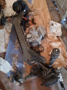 Tylnie zawieszenie Toyota Yaris Cross 24 rok hybryda 4 x 4