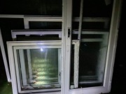Sprzedam kpl okien do domku holenderskiego 9szt i drzwi oszklone szt1