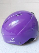 Kask narciarski dziecięcy firmy Wanabee roz. 54-56