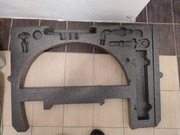 Wkład styropianowy Peugeot 2008 praktycznie nowy bez śladów użytkowania 