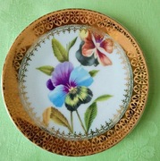 Vintage ozdobny mały porcelanowy talerzyk złocenia bratki Limoges Francja 